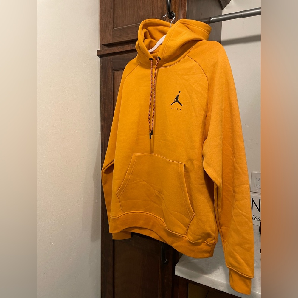 Men’s Nike Air Jordan Hoodie Large
